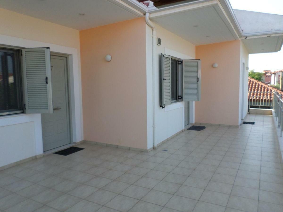 Asfodelos Apartment Hotel Kakovatos Exterior photo